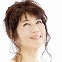刀根麻理子のプロフィール写真